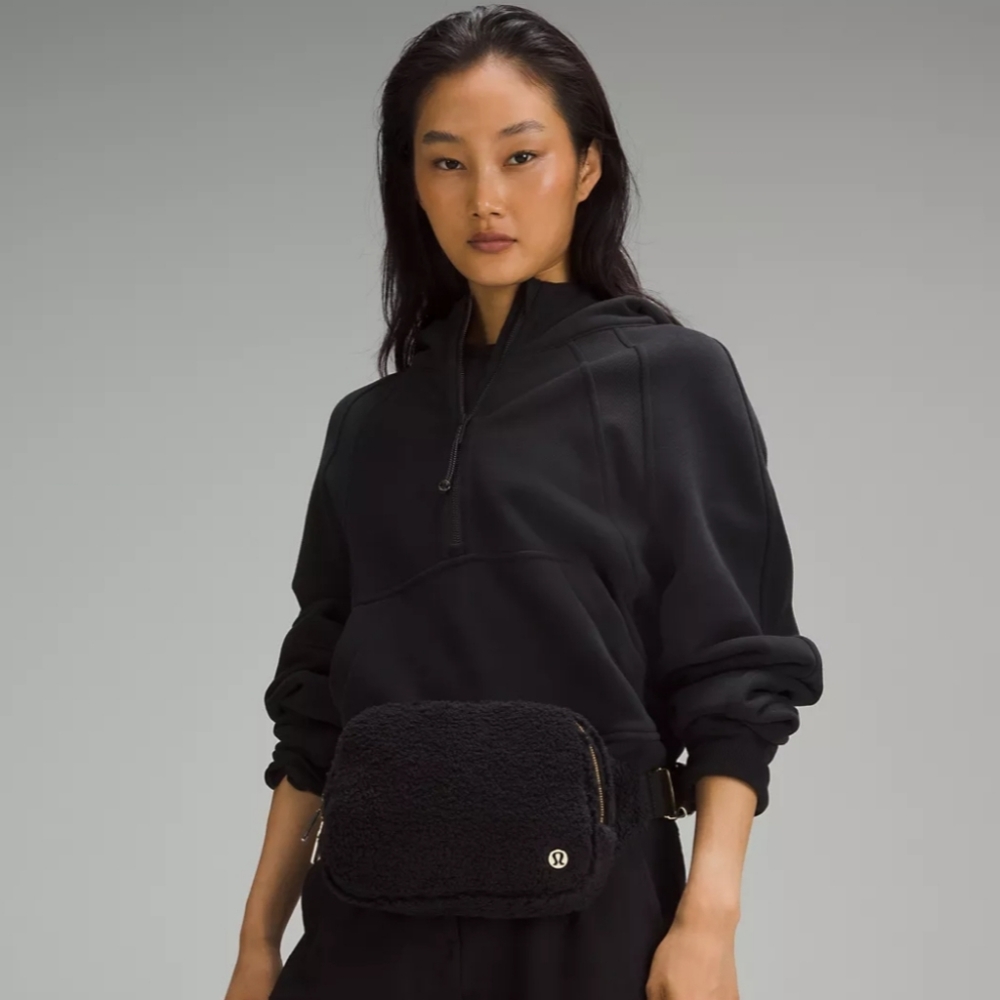 lululemon athletica Everywhere Fleece Belt Bag
